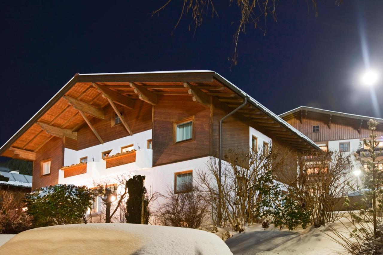 Haus Hamburg Flachau Exterior foto